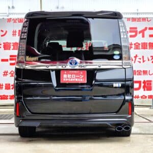 VOXY　ヴォクシー　ハイブリッドV　【カスタム】