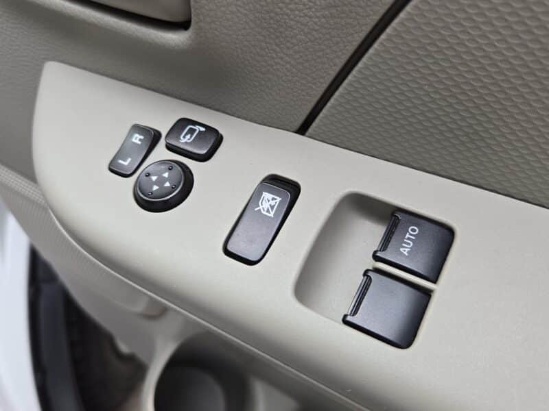 NV100 クリッパー DX GLパッケージ