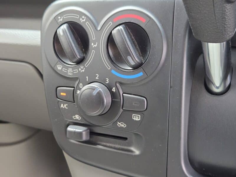 NV100 クリッパー DX GLパッケージ