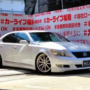 LEXUS　レクサス　LS460　バージョンSZ　＂中期型＂【カスタム】