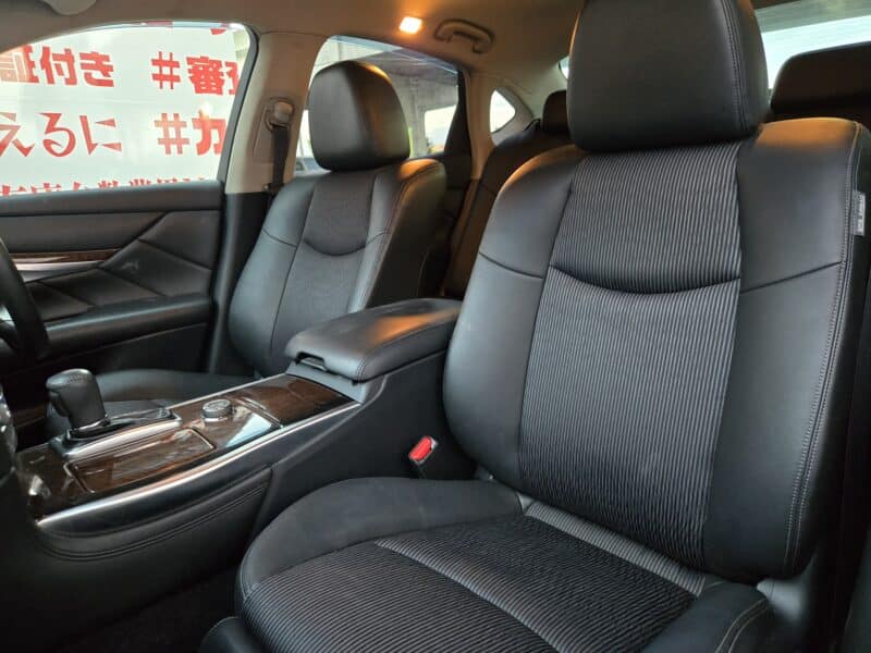 FUGA フーガ ハイブリッド 【カスタム】