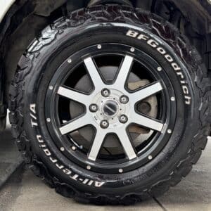 DELICA　デリカD5　Gプレミアム　【総合評価優良車】　【4WD】【カスタム】