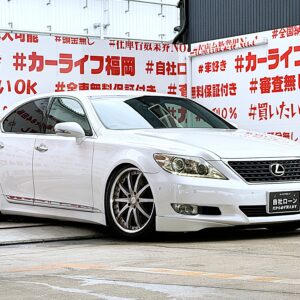 LEXUS　レクサス　LS460　バージョンSZ　＂中期型＂【カスタム】