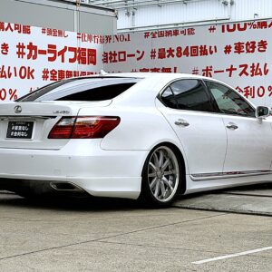 LEXUS　レクサス　LS460　バージョンSZ　＂中期型＂【カスタム】
