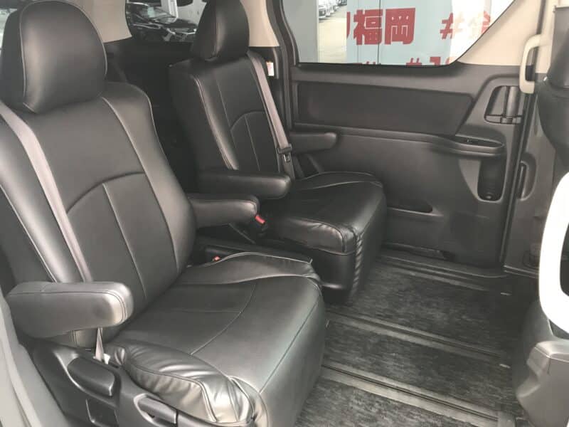 VELLFIRE ヴェルファイア2.4Z プラチナセレクション【特別仕様車】【カスタム】