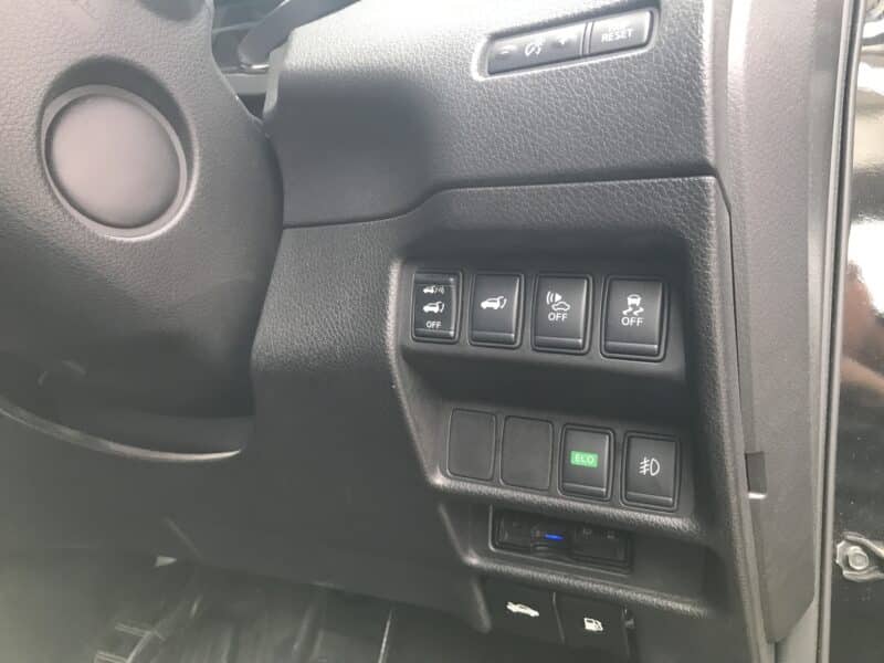 X-TRAIL エクストレイル20XHV エマージェンシーブレーキパッケージ