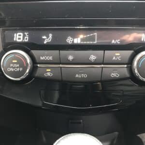 X-TRAIL　エクストレイル20XHV　エマージェンシーブレーキパッケージ