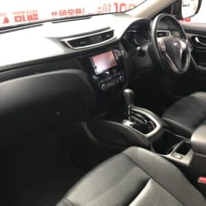 X-TRAIL　エクストレイル20XHV　エマージェンシーブレーキパッケージ