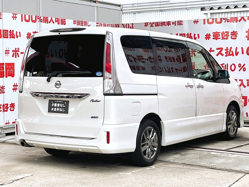 SERENA セレナ ライダー【特別仕様車】