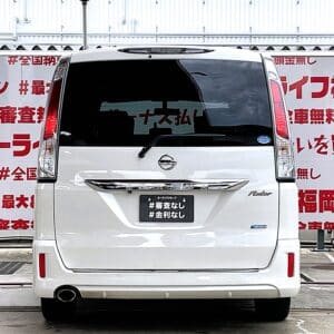 SERENA　セレナ　ライダー【特別仕様車】
