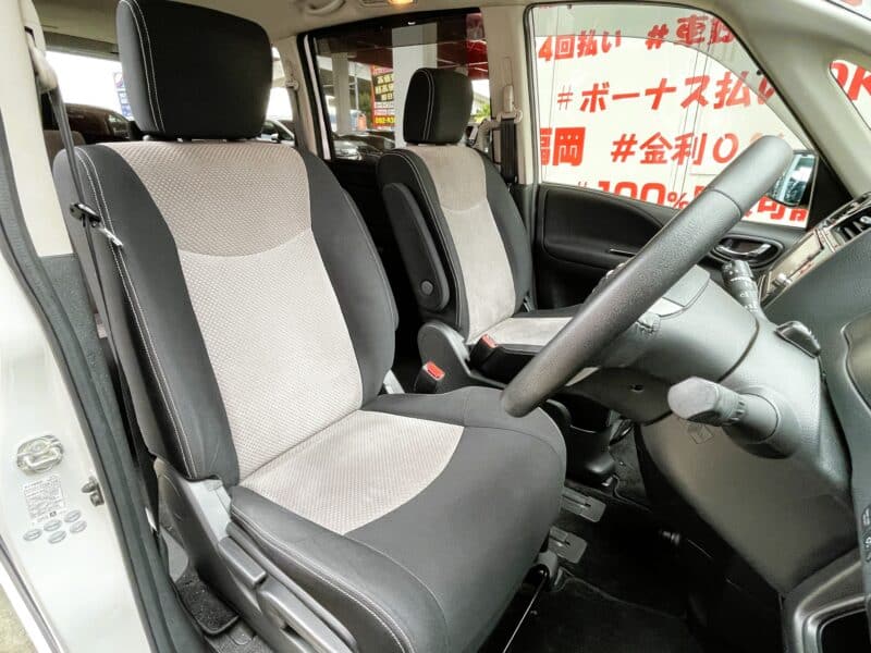 SERENA セレナ ライダー【特別仕様車】