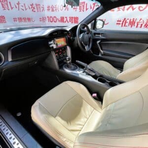 TOYOTA　８６　ＧＴ【カスタム】