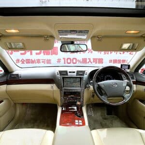 LEXUS　レクサス　LS460　バージョンC Iパッケージ【カスタム】
