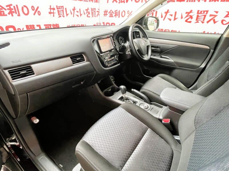 OUTLANDER アウトランダー 24G【総合評価優良車】【4WD】