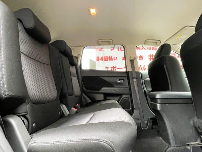 OUTLANDER アウトランダー 24G【総合評価優良車】【4WD】