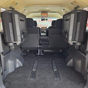 DELICA　デリカD5　シャモニー　【総合評価優良車】【特別仕様車】【4WD】