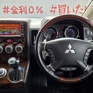 DELICA　デリカD5　シャモニー　【総合評価優良車】【特別仕様車】【4WD】