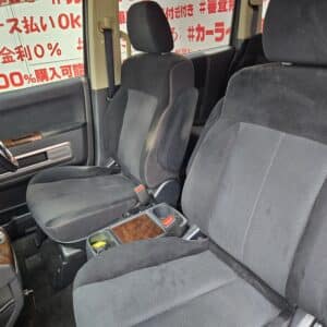 DELICA　デリカD5　シャモニー　【総合評価優良車】【特別仕様車】【4WD】
