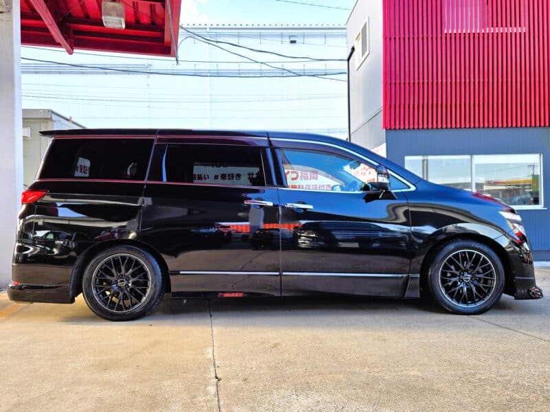 ELGRAND エルグランド 250ハイウェイスター【総合評価優良車】【カスタム】