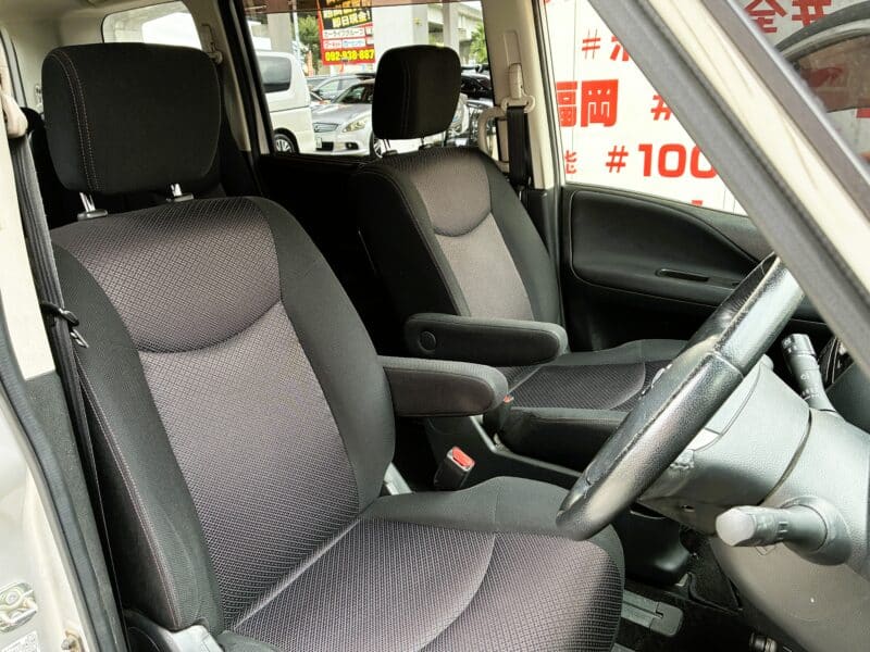 SERENA セレナ ハイウェスターVセレクション