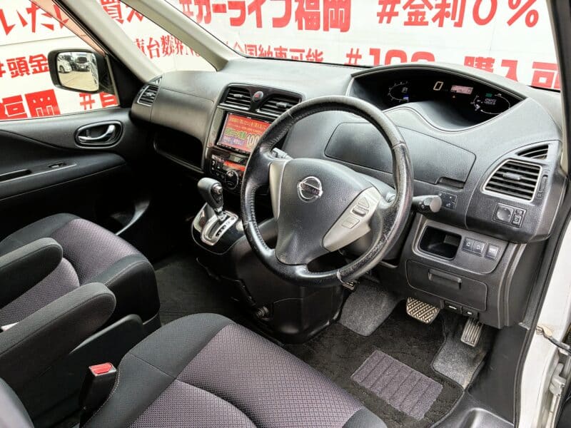 SERENA セレナ ハイウェスターVセレクション