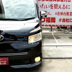 VOXY ヴォクシー ZS 煌Ⅱ【特別仕様車】【カスタム】