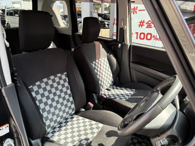 SOLIO ソリオ ブラック&ホワイト・アイドリングストップ