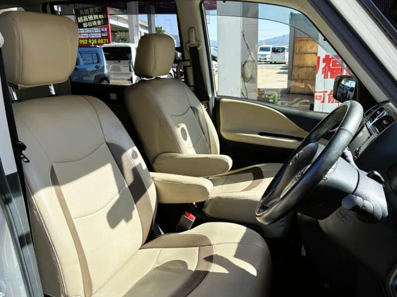 SERENA セレナ ハイウェスターS-HV Vセレクション 【特別仕様車】