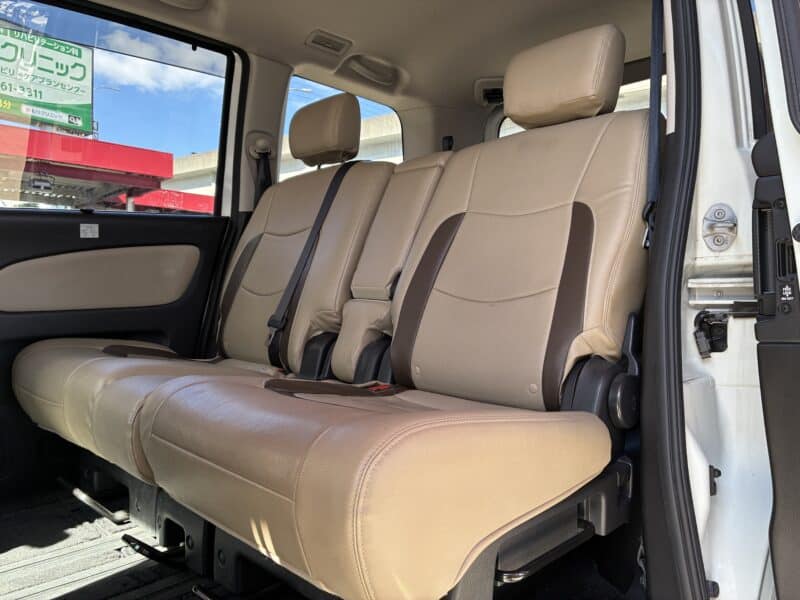 SERENA セレナ ハイウェスターS-HV Vセレクション 【特別仕様車】