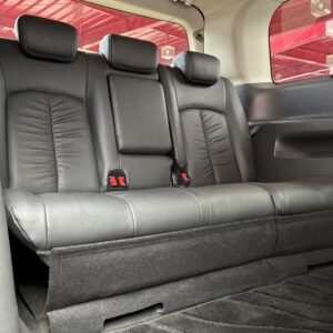 ELGRAND エルグランド ライダーブラックライン 黒 本革シート【特別仕様車】