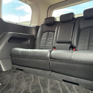 ELGRAND エルグランド ライダーブラックライン 黒 本革シート【特別仕様車】