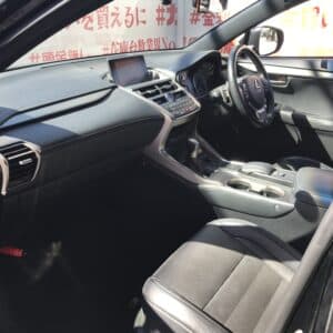 LEXUS　レクサス NX300ｈ Ｆスポーツ