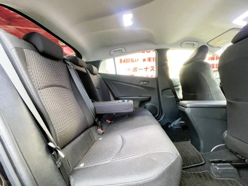 PRIUS プリウス S【総合評価優良車】【カスタム】