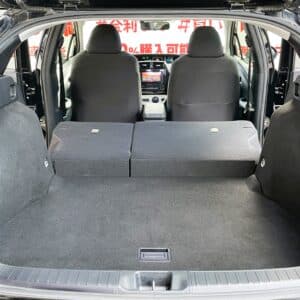 PRIUS プリウス　Ｓ【総合評価優良車】【カスタム】