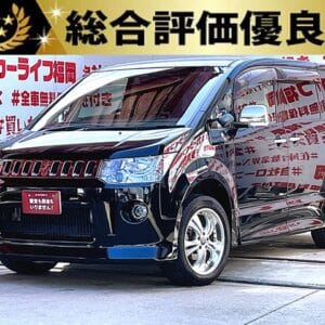DELICA　デリカ D5　ＲＯＡＤＥＳＴ　Ｇパワーパッケージ　【総合評価優良車】【カスタム】【４ＷＤ】
