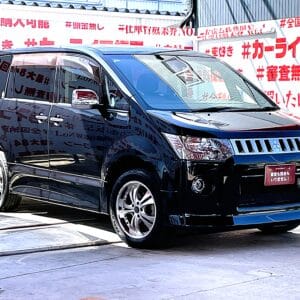 DELICA　デリカ D5　ＲＯＡＤＥＳＴ　Ｇパワーパッケージ　【総合評価優良車】【カスタム】【４ＷＤ】