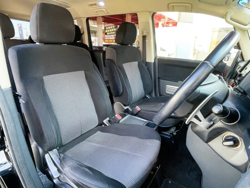 DELICA デリカ D5 ROADEST Gパワーパッケージ 【総合評価優良車】【カスタム】【4WD】