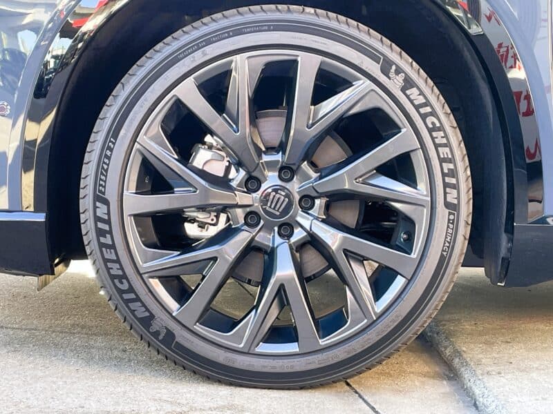 CROWN クラウン エステートZ E-Four【4WD】