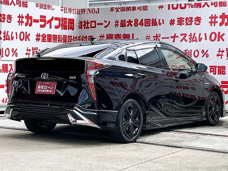 PRIUS プリウス Sツーリングセレクション【カスタム】