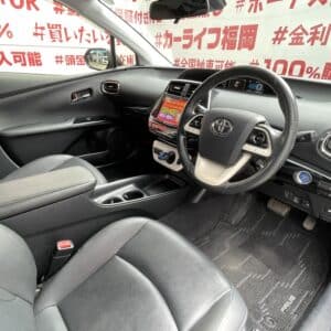 PRIUS プリウス　Ｓツーリングセレクション【カスタム】