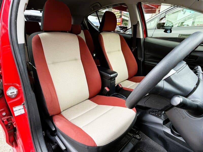 AQUA アクア S "中期型"【ユーザー買取車】