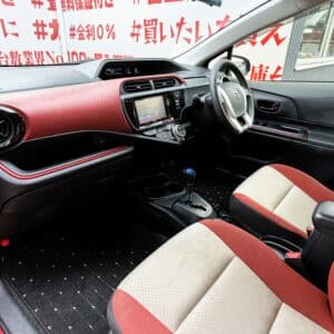 AQUA　アクア　S　＂中期型＂【ユーザー買取車】