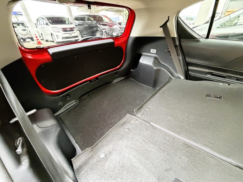 AQUA アクア S "中期型"【ユーザー買取車】