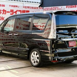 SERENA　セレナ　ハイウェイスター　S-HYBRID　Vセレクション【特別仕様車】