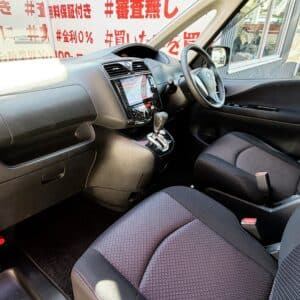 SERENA　セレナ　ハイウェイスター　S-HYBRID　Vセレクション【特別仕様車】