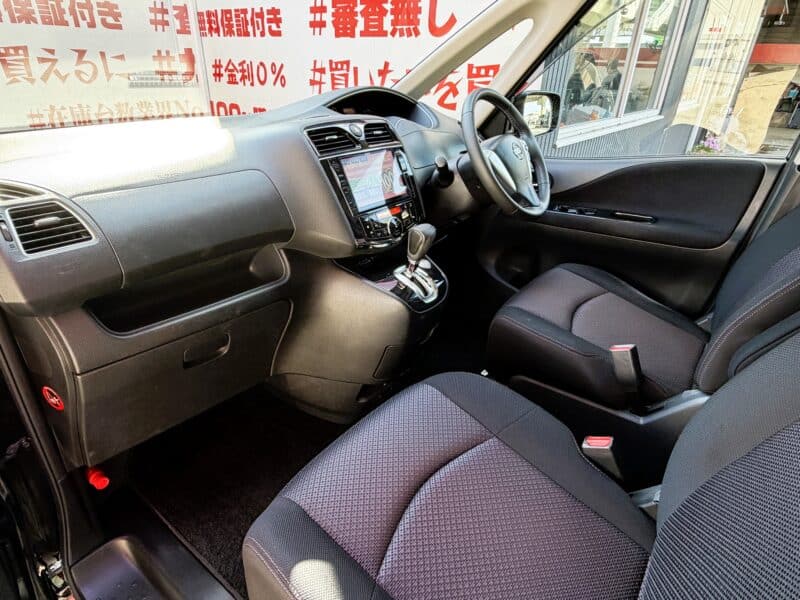 SERENA セレナ ハイウェイスター S-HYBRID Vセレクション【特別仕様車】