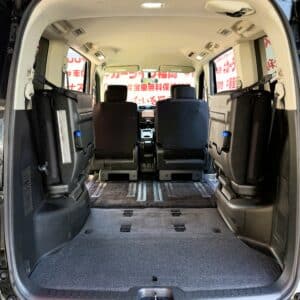 SERENA　セレナ　ハイウェイスター　S-HYBRID　Vセレクション【特別仕様車】