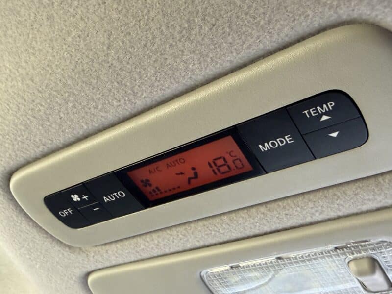 SERENA セレナ ハイウェイスター S-HYBRID Vセレクション【特別仕様車】