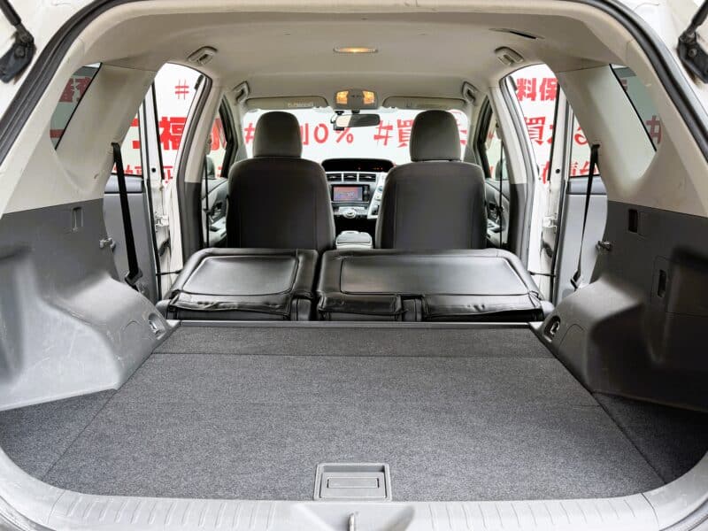 PRIUSα プリウスα S Lセレクション【カスタム】