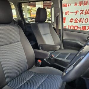 VOXY ヴォクシー ZS 【総合評価優良車】